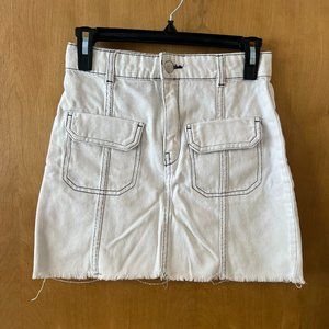 Zara Basic Z1975 Women's White Distressed Denim Jean Mini Skirt w/ Pockets XS
